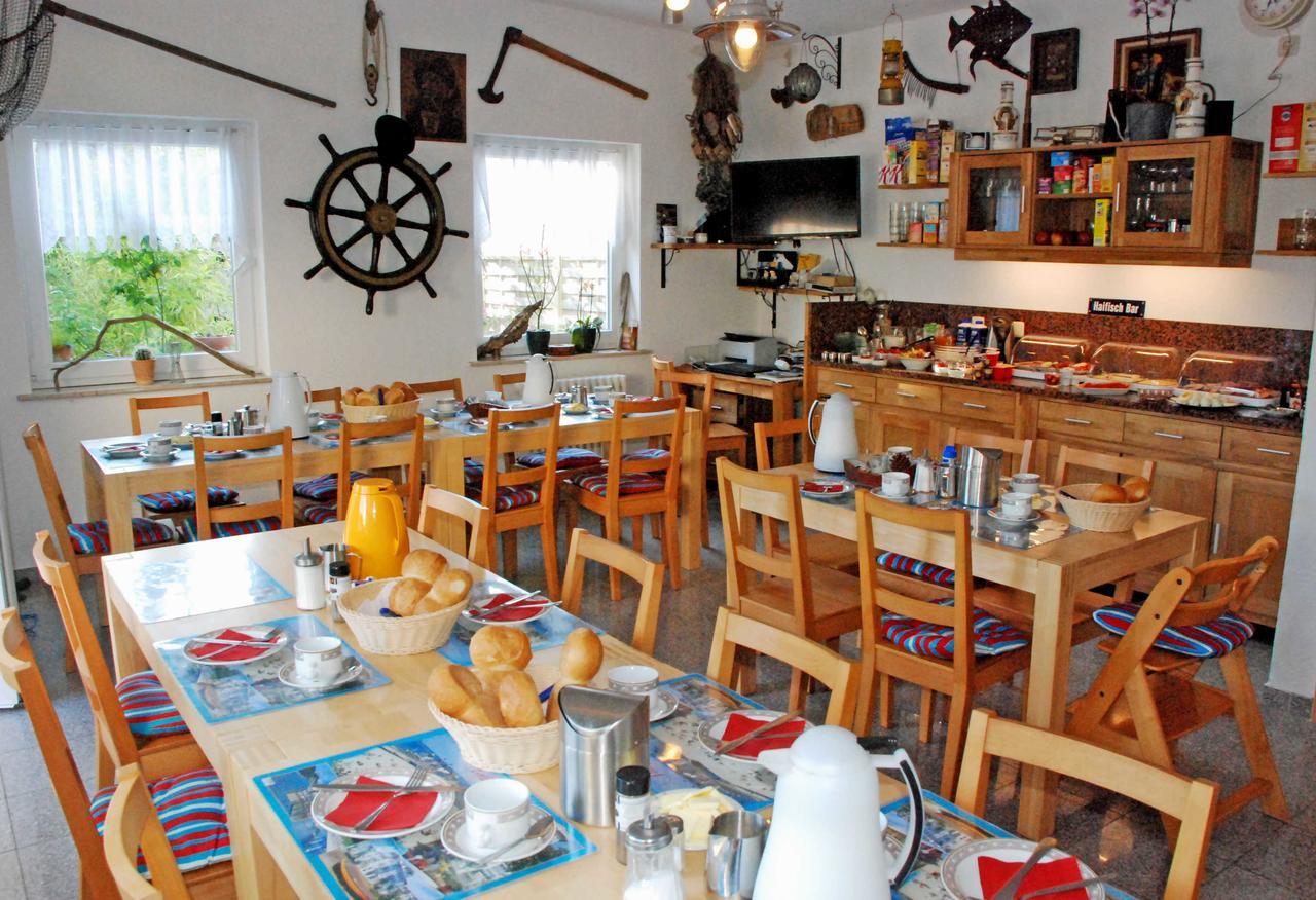 Pension im Ostseebad Sellin Exterior foto